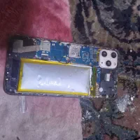 ایفون برد سوخته اوراقی.LCDسالم