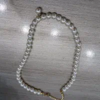 گردنبند|بدلیجات|قدس, شهر‌قدس|دیوار