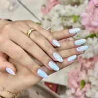 استخدام ناخن کار حرفه ای و متعهد