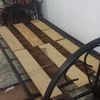 تخت یک نفره