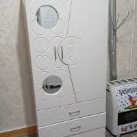 کمد جای لباس