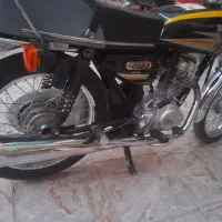 موتور سیکلت پیشرو 125 مدل 1400