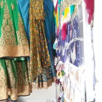 لباس فروشی های محلی زیر قیمت