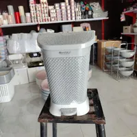 پلاسکو موسوی آدرس روستای منجرموئی جنب آپاراتی اکبر|ظروف پخت‌وپز|لردگان, |دیوار
