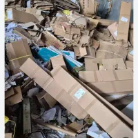 ضایعات کارتن  کتاب و غیره به بالاترین نرخ.