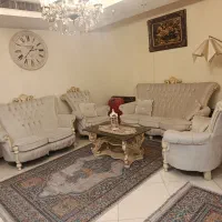 مبل و ناهارخوری کلاسیک