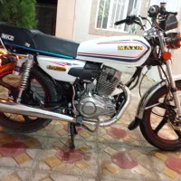 موتورسیکلت هندا۲۰۰ متین