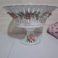 ظرف گل برجسته