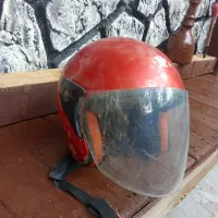 کلاه ایمنی بدون فک کاملا سالم