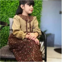 لباس بچگونه مزونی|کفش و لباس بچه|قم, جاده معدن|دیوار