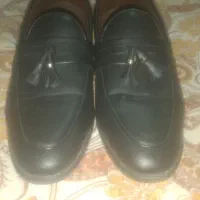 کفش|کیف، کفش، کمربند|نقده, |دیوار