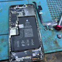 تعمیرات تخصصی موبایل تعویض LCD با بهترین قیمت