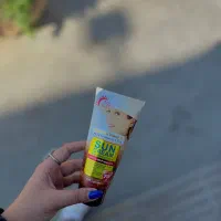 اسپری کرمپودر،ضد افتاب‌،ادکلن یارا|آرایشی، بهداشتی، درمانی|شاهین‌شهر, ۹ دی|دیوار