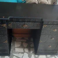 میز کشو دار