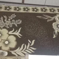یک گلیم فرش سالم و تمیز زیبا170 له 2 متر تقریبا