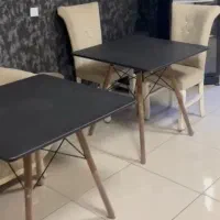 میز چهار نفر ه