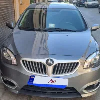 برلیانس H320 اتوماتیک موتور بزرگ