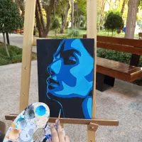 دیوارکوب و بوم نقاشی