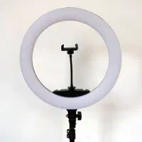 رینگ لایت بزرگ