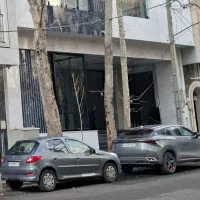 ۳۰۰ متر مغازه پاسداران