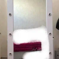 آینه قدی چراغ دار