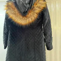 کاپشن و پالتو بارانی|لباس|طبس, |دیوار