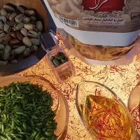 زعفران و هل و خلال