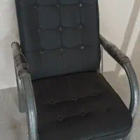 ۳ عدد صندلی سالم