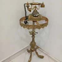 میزباتلفن برنجی