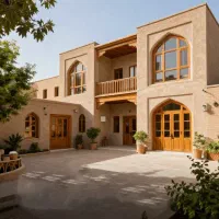 فروش-منزل-160-متری-4-خوابه-حیاط-دار-خیابان-فقیهی