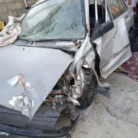 خریدار ماشین دو تیکه پیکان تصادفی