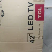 تلویزیون TCL شکسته ۴۲ اینـچ، همراه باکارتن|تلویزیون و پروژکتور|قم, چهار مردان|دیوار