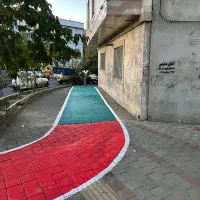اجرای تخصصی خط‌کشی پارکینگ و محوطه