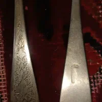 تعدادی قاشق چنگال ورشو قاجاری|ظروف سرو و پذیرایی|شیراز, شاهچراغ|دیوار