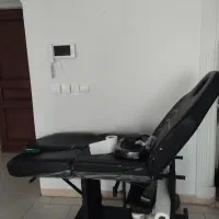 تخت و خدمات ماساژ