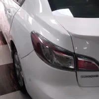 مزدا ۳ نیو سالم دارای سه لکه رنگ