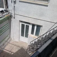 خانه-دوطبقه-حیاط-دار-پیروزی