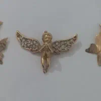 پلاک طلای فرشته ۲۵۰ بالای تابلو