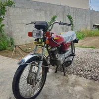 هندا ۱۲۵ نامی پلاک قدیم سند دار