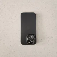 اپل iPhone 15 Pro با حافظهٔ ۱ ترابایت