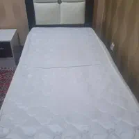 تخت یکنفره باخوش خوابش