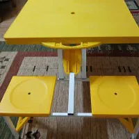 میز و صندلی پرتابل و راحت