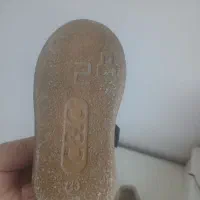 کفش بچگانه