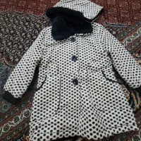 دو عدد پالتوی دخترانه|کفش و لباس بچه|پاکدشت, پاکدشت (مامازند)|دیوار