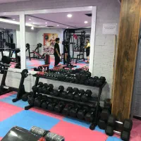 باشگاه بدنسازی آریامن شهرقائم