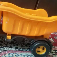 کامیون پلاستیکی