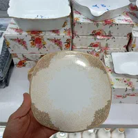 سرویس چینی سفید و گل طلا فله ای|ظروف سرو و پذیرایی|مشهد, نوید|دیوار