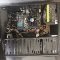 کیس و مانیتور