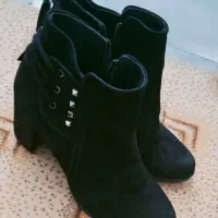 نیم بوت مجلسی مخمل.سایز۴۰