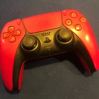 دسته ps5 رنگ  خاص صورتی